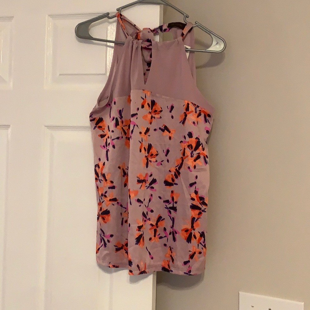 The limited women’s top